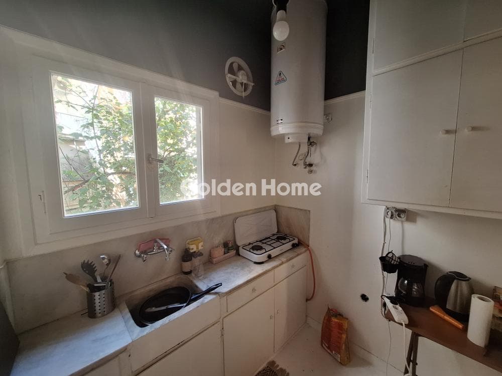 Apartment in Kipseli, Kipseli — Photo 9 of 15