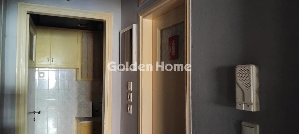 Office in Megala Sxoinia B, Exarchia - Neapoli — Photo 10 of 15