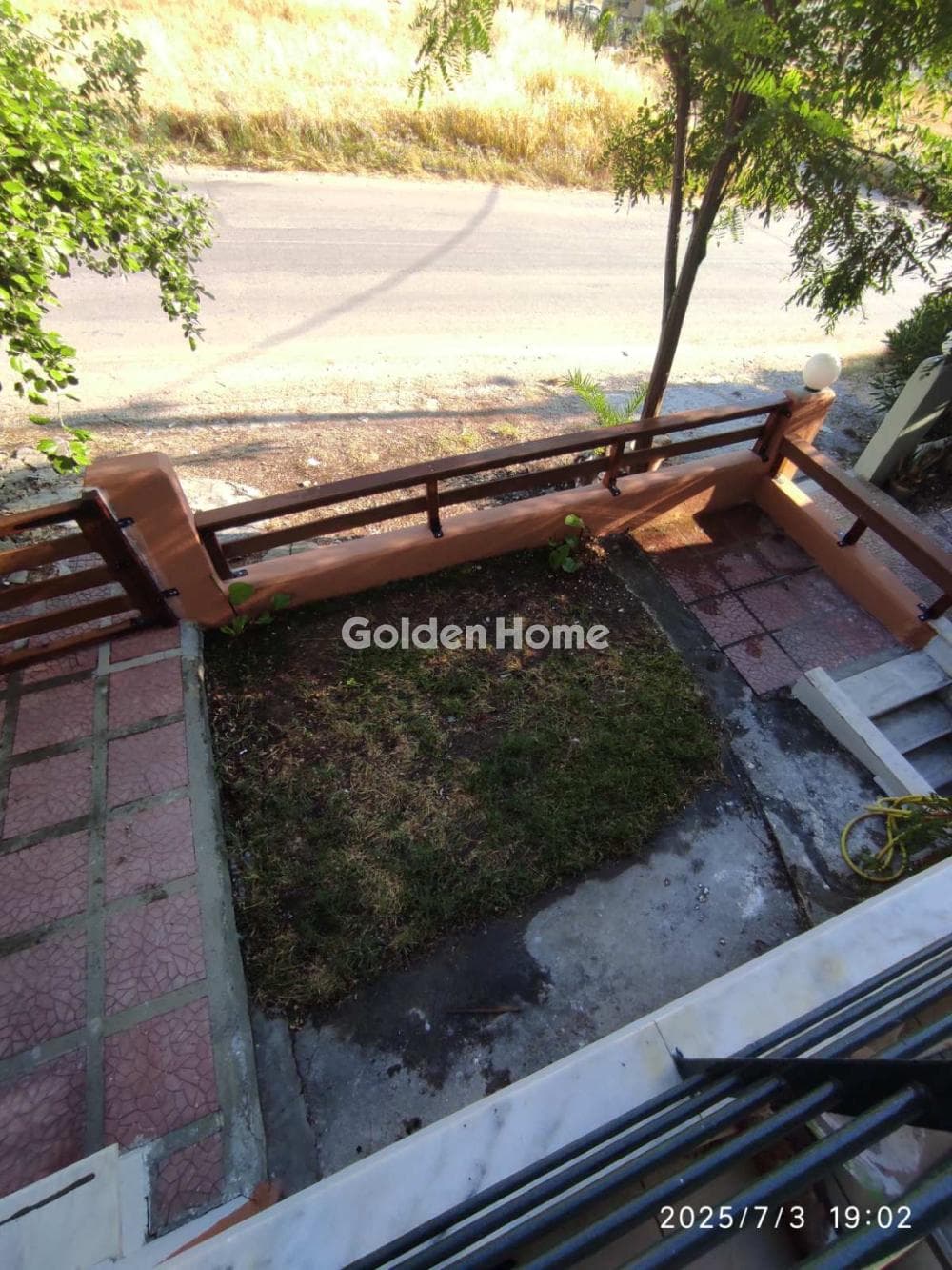 House in Center, Epanomi — Photo 12 of 34