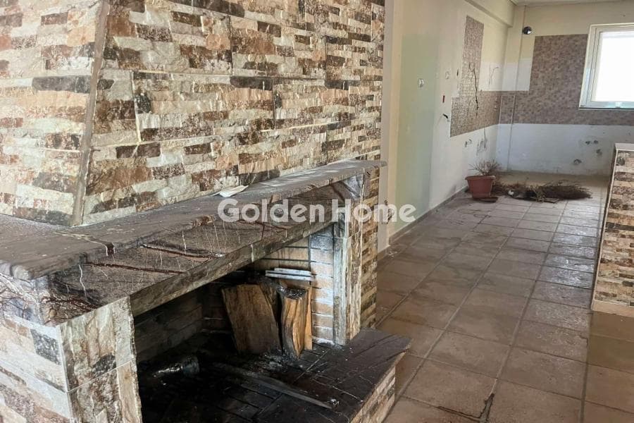 Apartment in Megala Sxoinia A, Acharnes — Photo 2 of 4