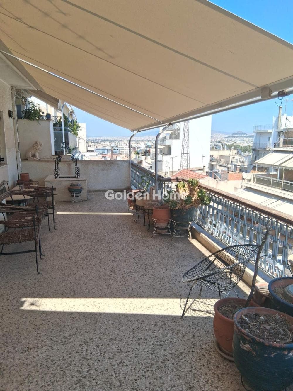 Apartment in Evaggelistria, Piraeus — Photo 1 of 10