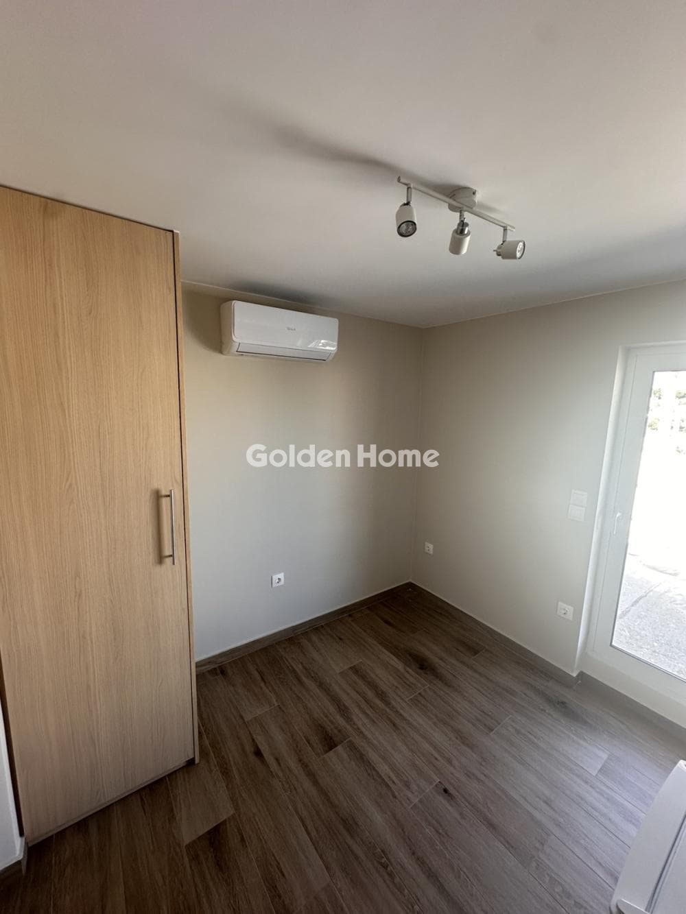 Apartment in Nireas, Rafina — Photo 6 of 17