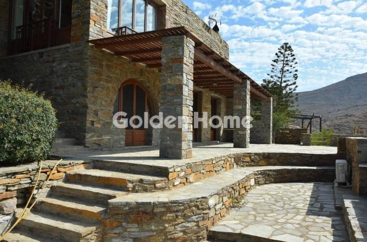 House in Koundouros, Kea — Photo 1 of 32