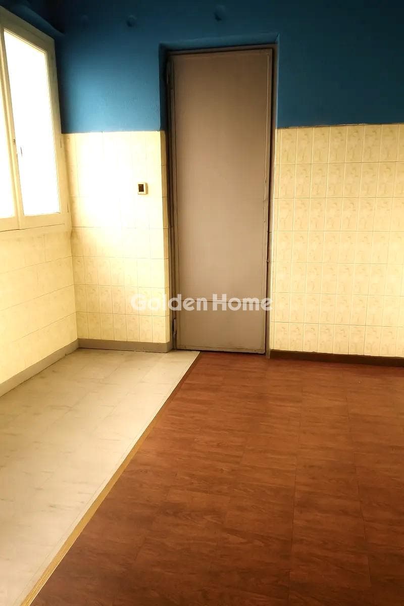Apartment in Lazarou, Nea Ionia — Photo 1 of 4