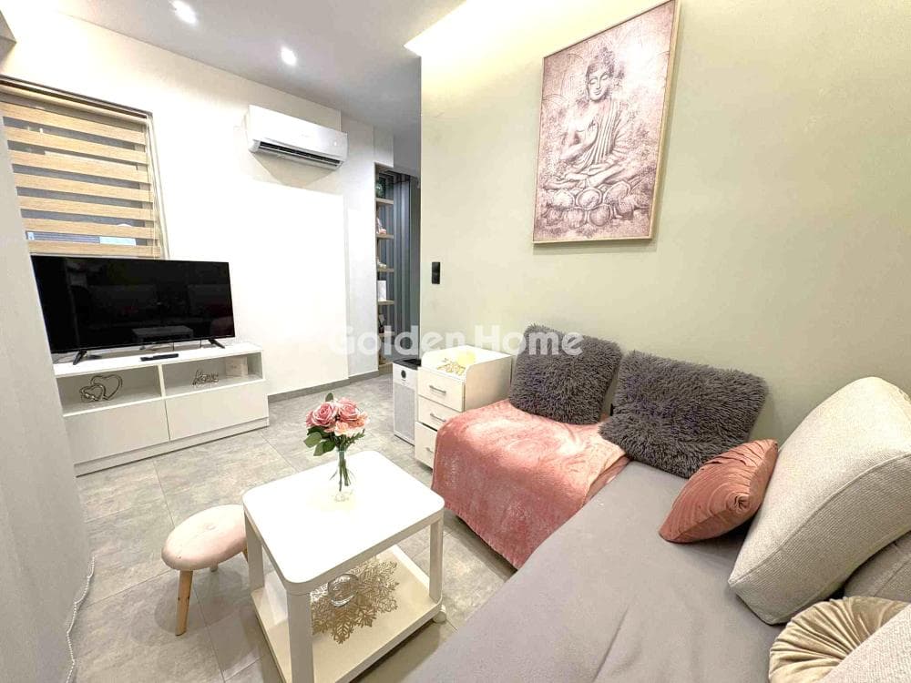 Apartment in akadimia Platonos, Kolonos - Kolokinthous — Photo 3 of 13