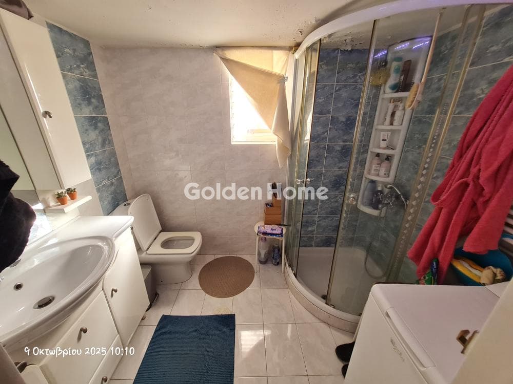 Apartment in Piraiki, Piraeus — Photo 8 of 12