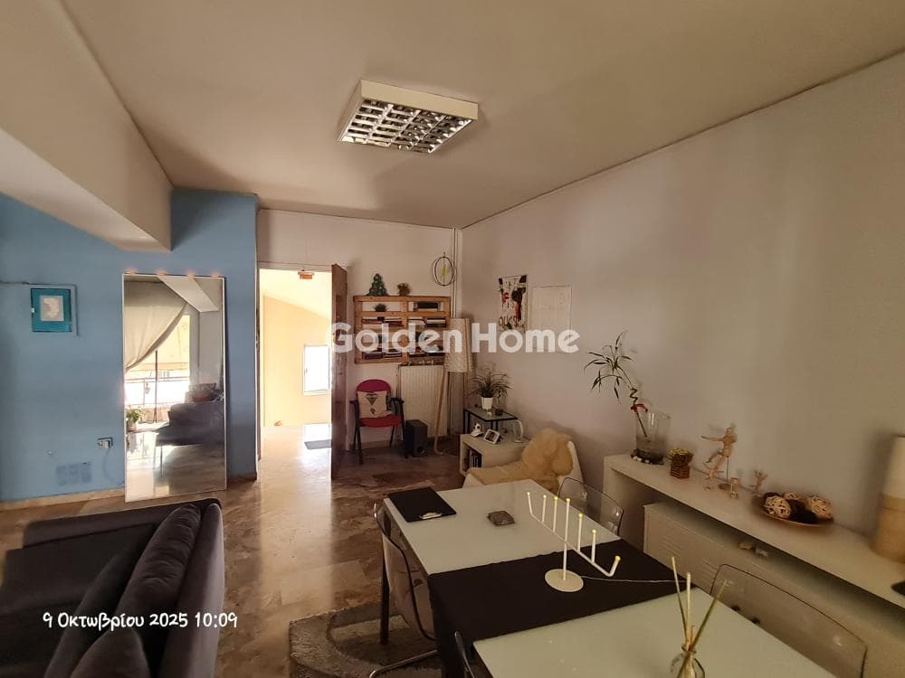 Apartment in Piraiki, Piraeus — Photo 4 of 12