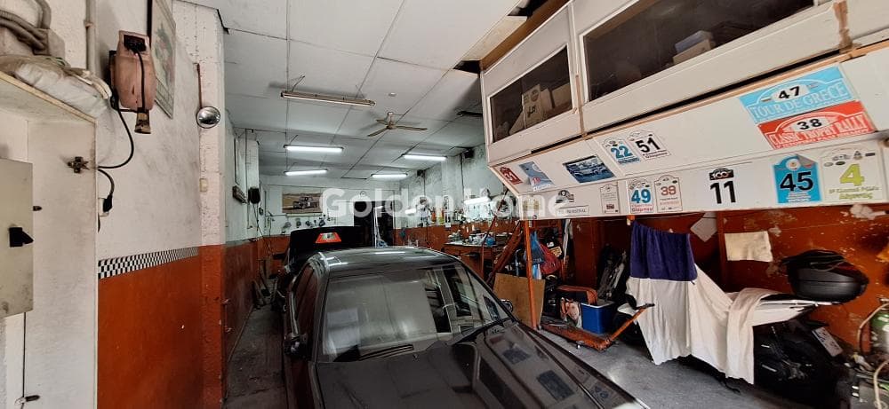Βιομηχανικός Χώρος στην Άνω Ρέντης, Άγιος Ιωάννης Ρέντης — Φωτογραφία 1 από 8