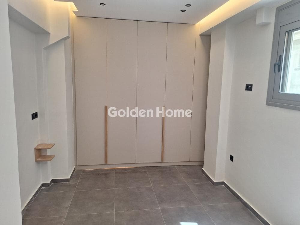 Apartment in Agios Vasileios, Piraeus — Photo 5 of 7