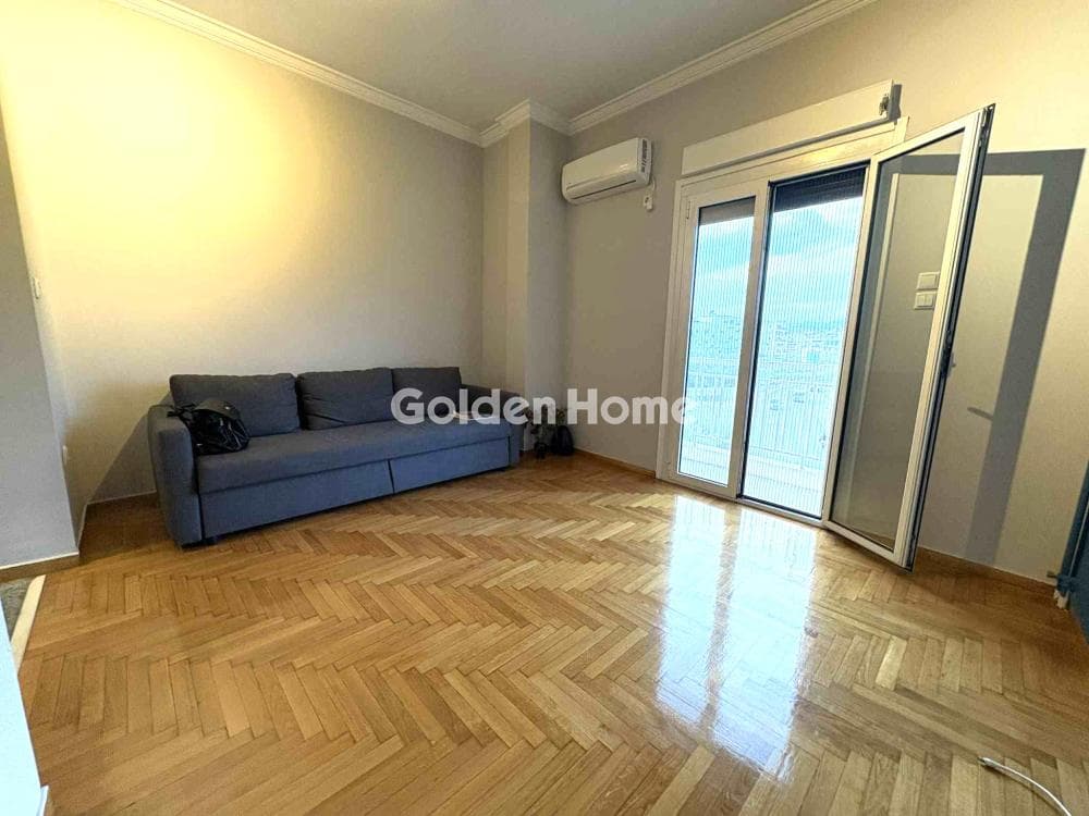 Apartment in Votanikos, Kentro — Photo 1 of 14