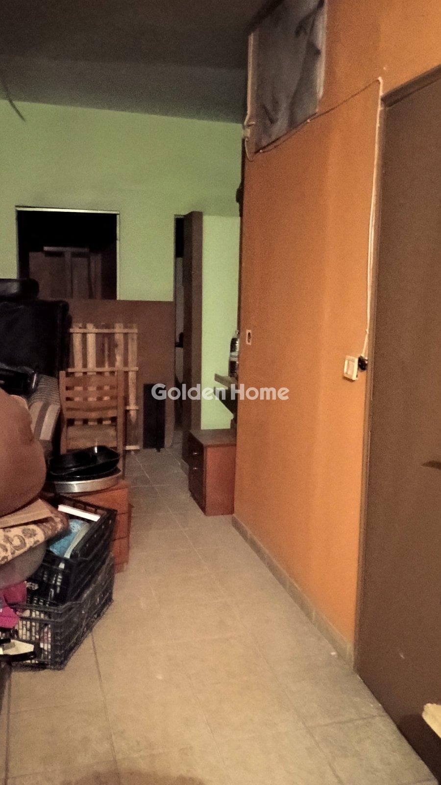 Retail Store in Metagogon, Ampelokipoi — Photo 3 of 15