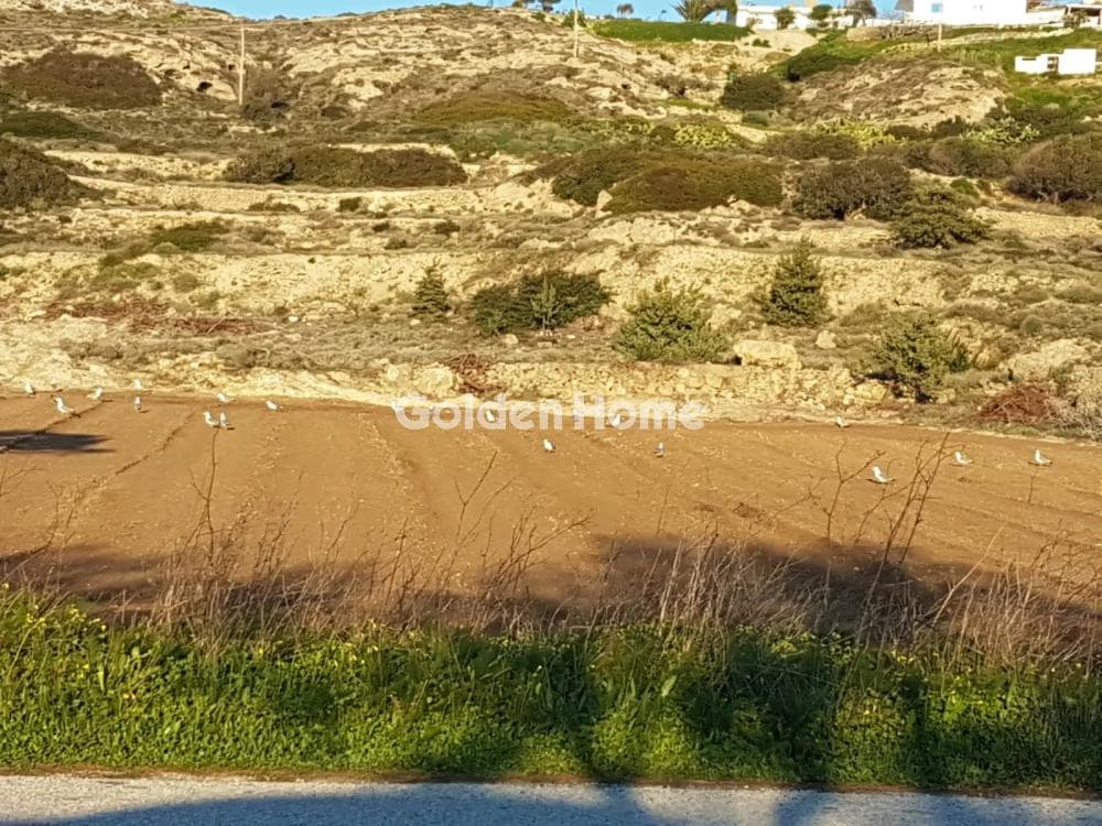 Οικόπεδο στην Αδάμαντας, Μήλος — Φωτογραφία 2 από 3