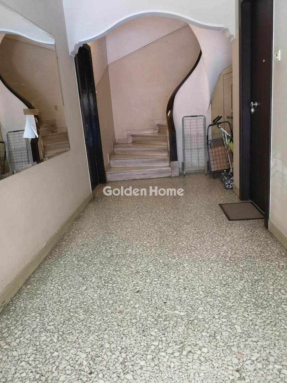 Apartment in Osios Loukas, Patisia — Photo 21 of 22