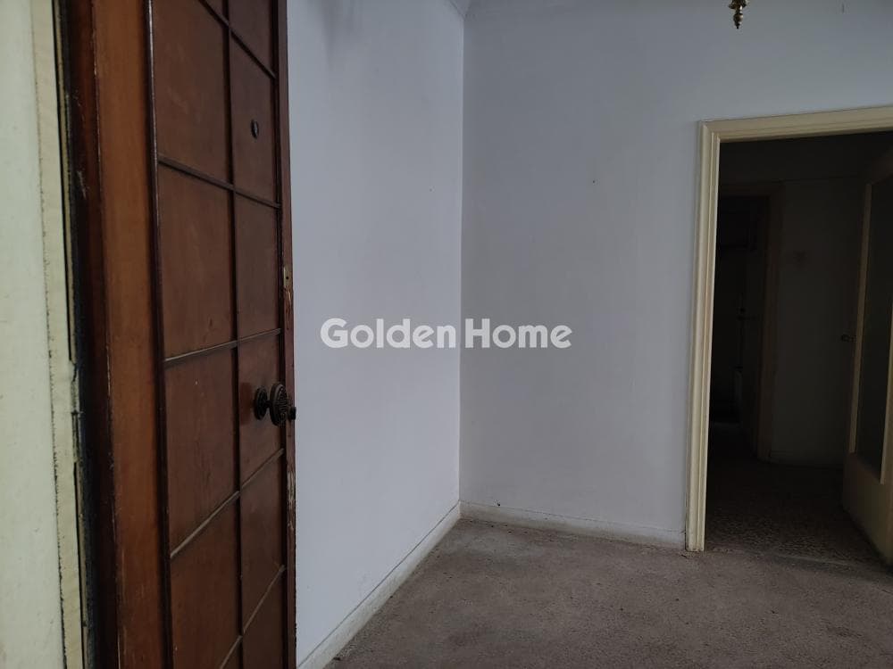 Apartment in Fokionos Negri, Kipseli — Photo 11 of 12