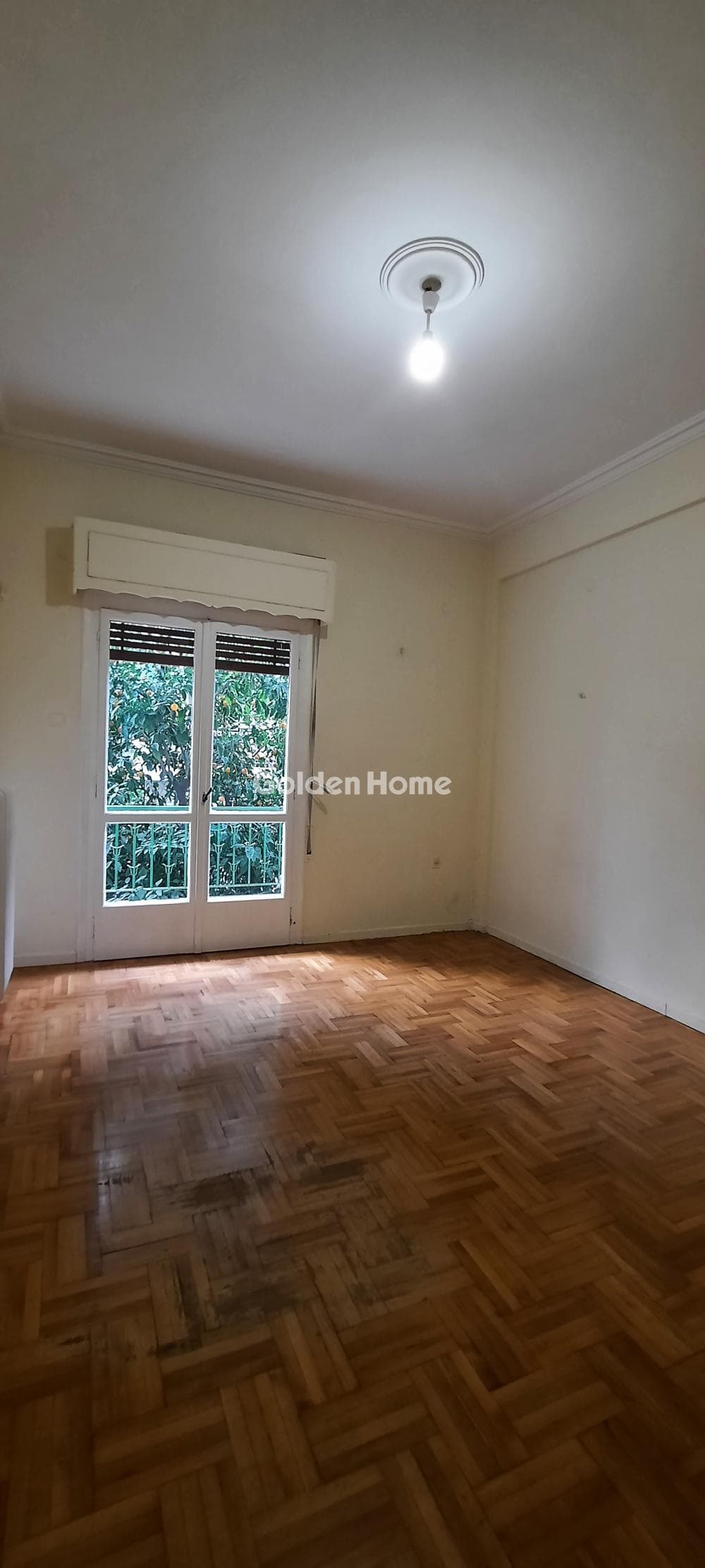 Apartment in Osios Loukas, Patisia — Photo 1 of 13