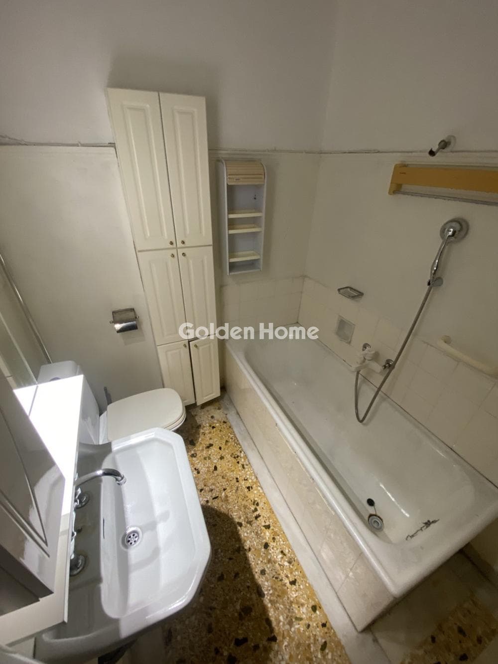 Apartment in Fokionos Negri, Kipseli — Photo 8 of 15