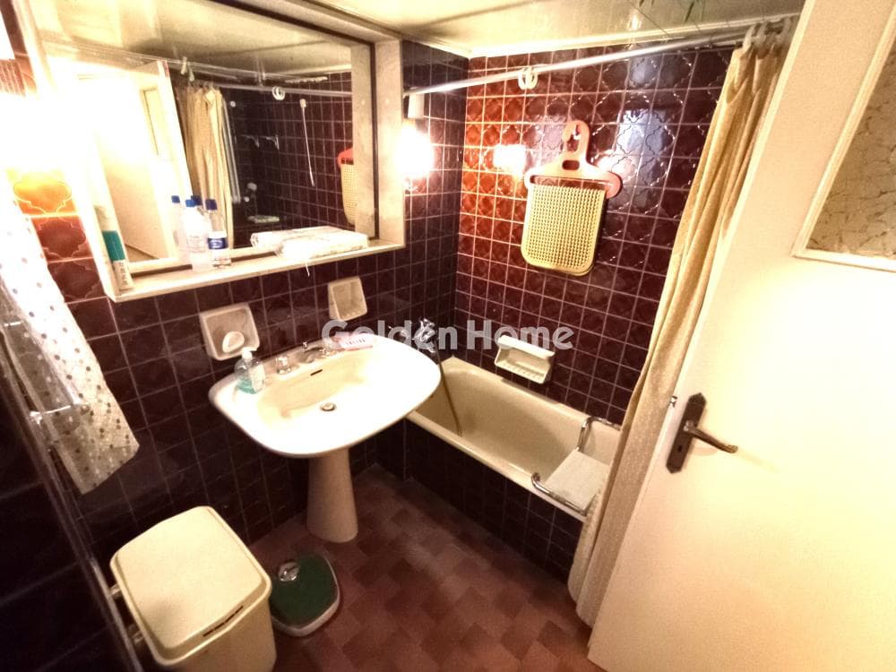 Apartment in Politechnioupoli, Zografou — Photo 10 of 17