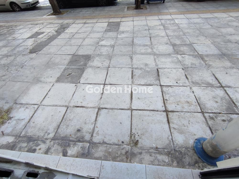 Retail Store in Agios Sostis, Neos Kosmos — Photo 18 of 20