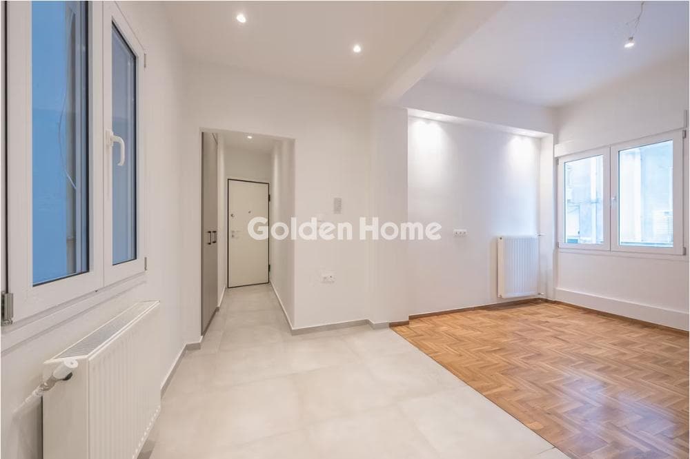 Apartment in Neo Pagkrati, Vironas — Photo 2 of 20