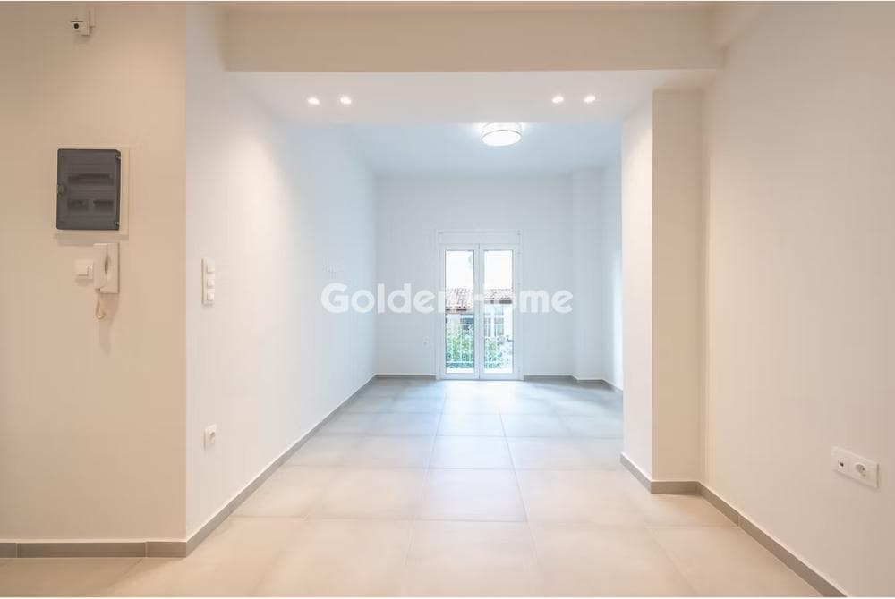 Apartment in Neo Pagkrati, Vironas — Photo 4 of 15