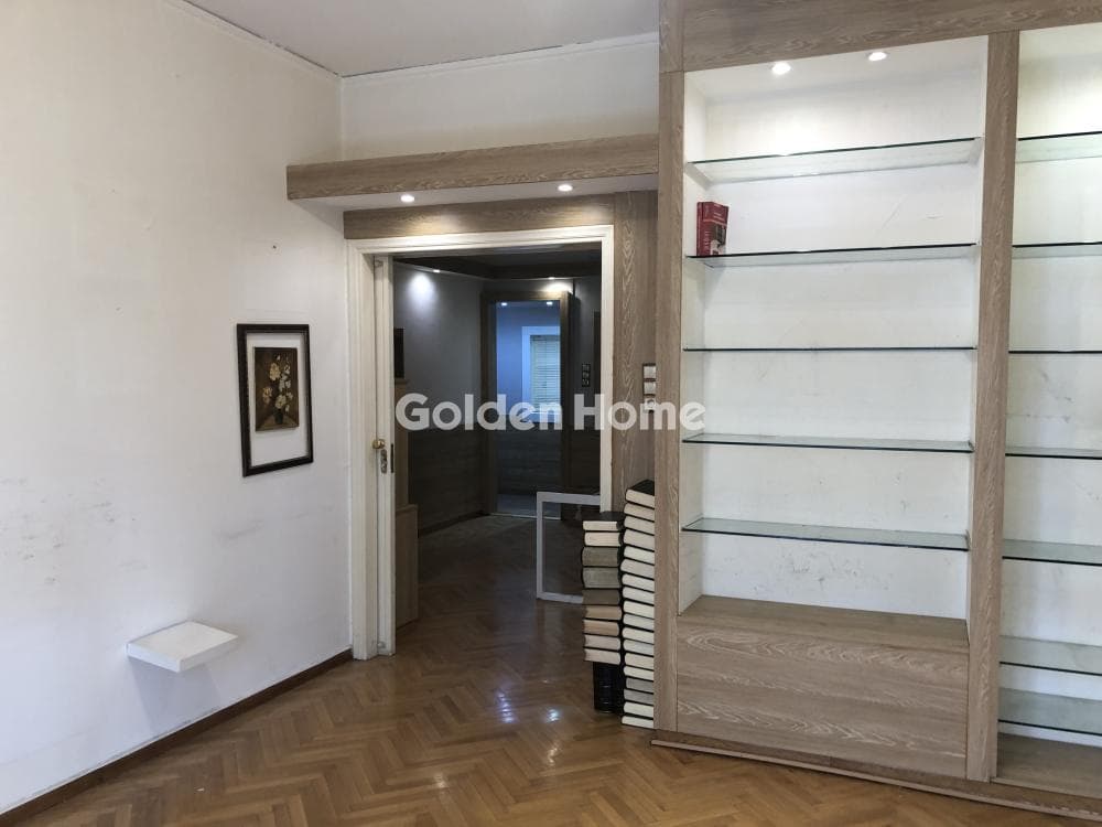 Apartment in Politechneio, Exarchia - Neapoli — Photo 22 of 28