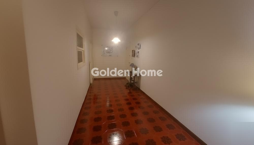 Apartment in Center, Tavros — Photo 2 of 19