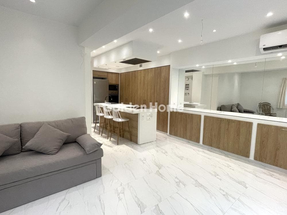 Apartment in Chrisaki, Nea Smyrni — Photo 4 of 14