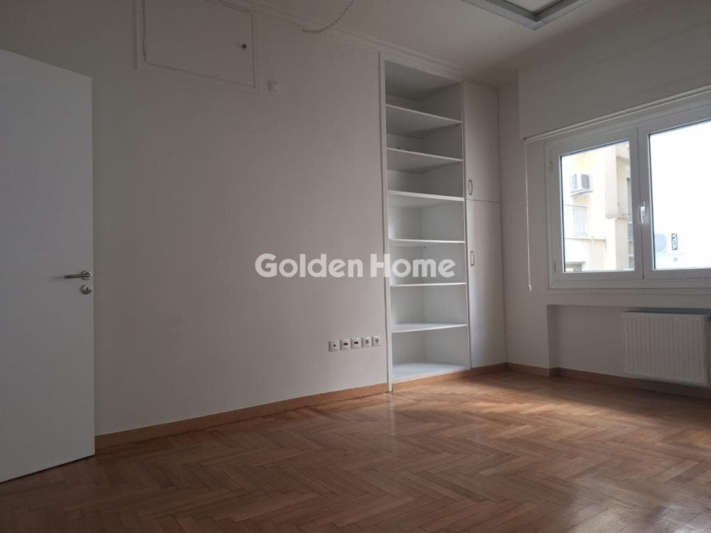 Office in Palia Vouli, Kentro — Photo 9 of 14