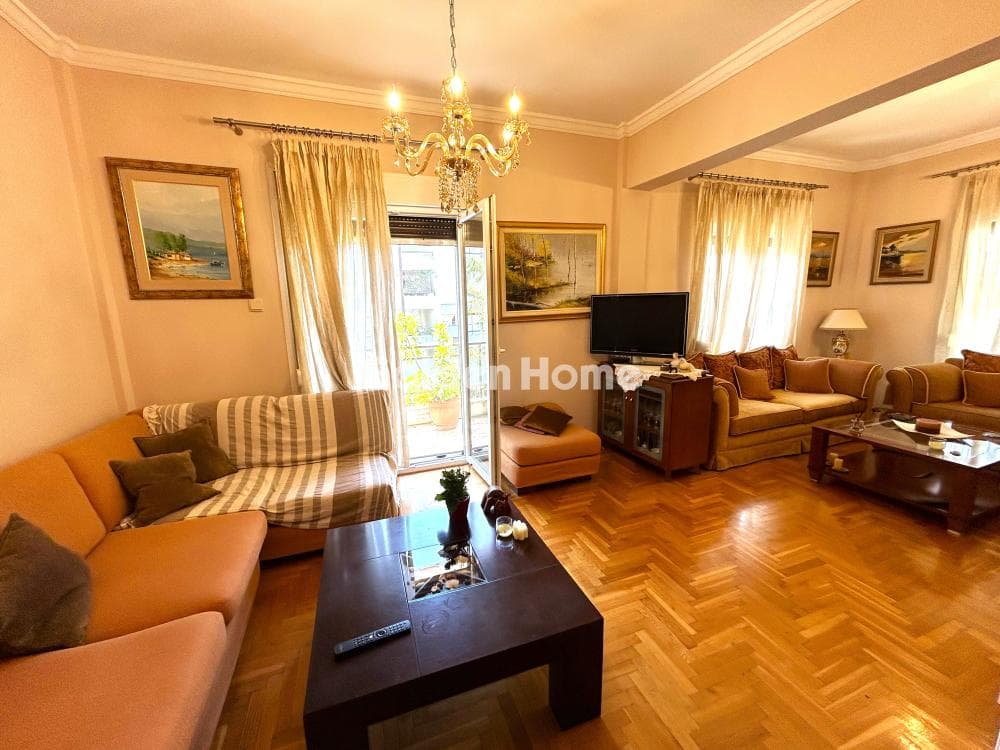 Apartment in Tsakos, Agia Paraskevi — Photo 1 of 11