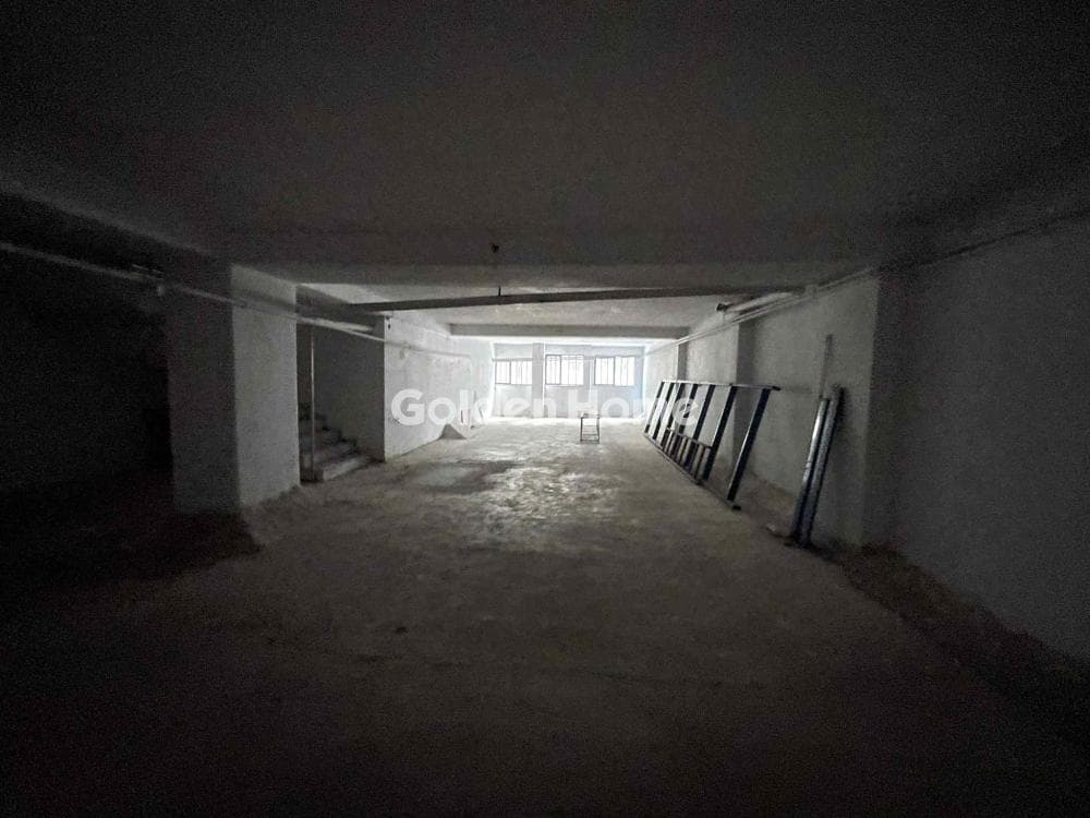 Κατάστημα στην Βέργα, Αττική — Φωτογραφία 18 από 19