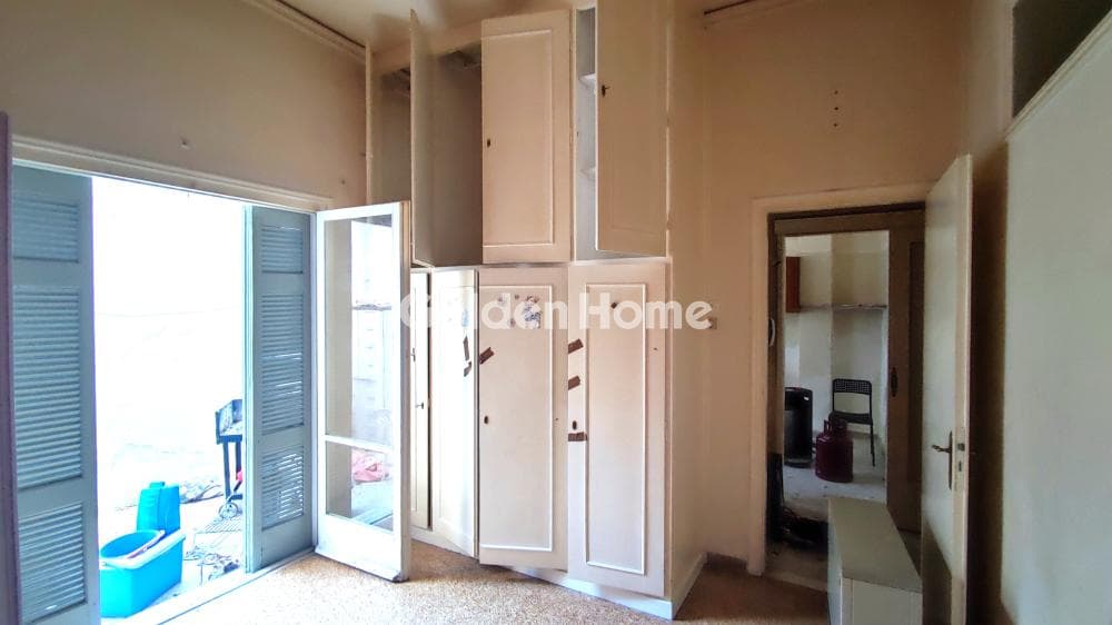 Apartment in Eleftherias square, Koridallos — Photo 2 of 29