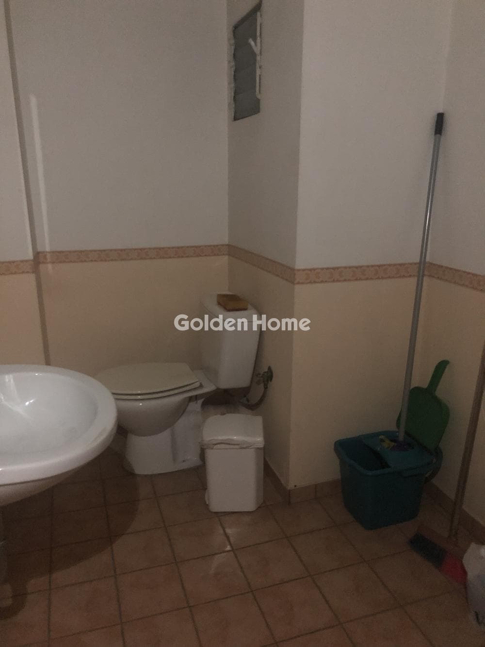 Office in Palia Vouli, Kentro — Photo 12 of 13