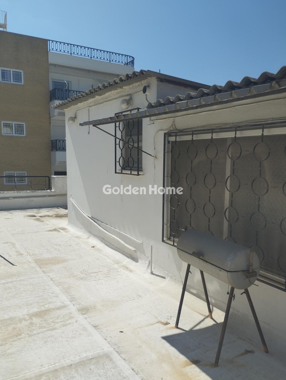 Apartment in Agios Ioannis Chrisostomos, Nikaia — Photo 20 of 25