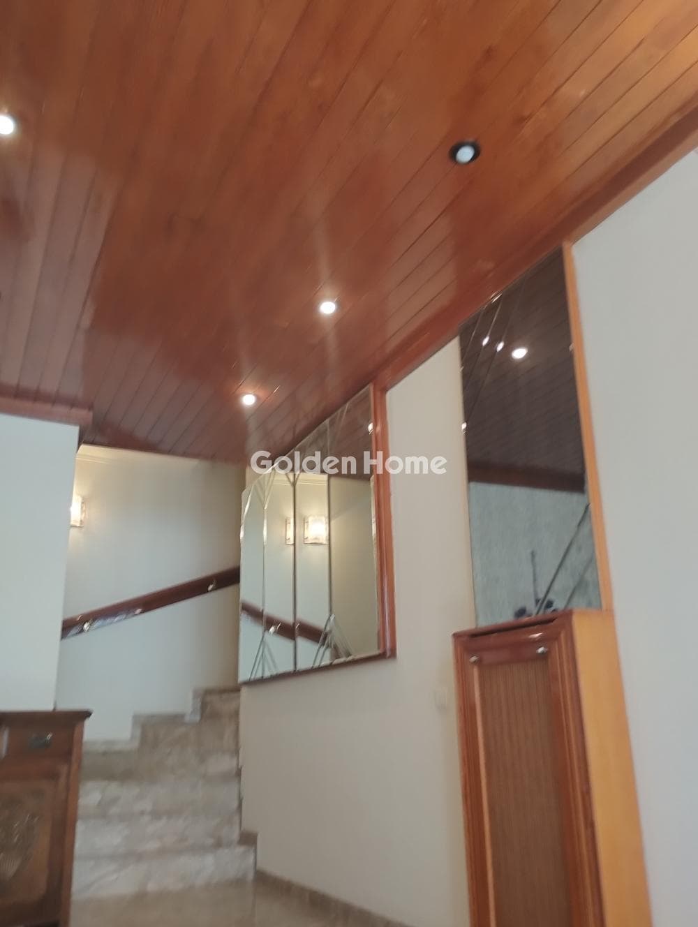 Apartment in Agios Ioannis Chrisostomos, Nikaia — Photo 12 of 12