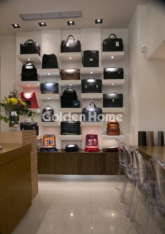 Retail Store in Pirnari, Glyfada — Photo 6 of 11