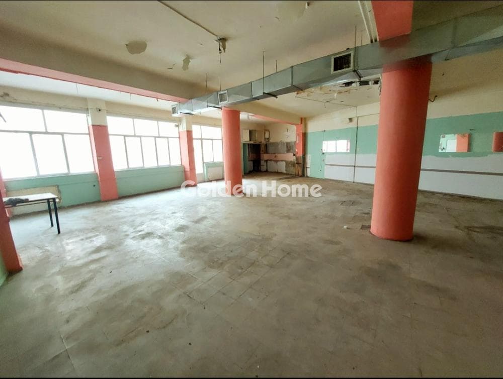 Retail Store in Kato Ilisia, Ilisia — Photo 6 of 6