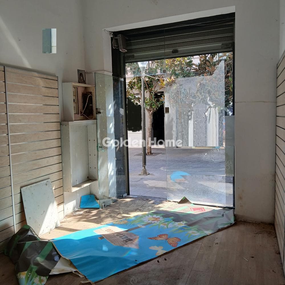 Κατάστημα στην Νέο Τέρμα, Μαρούσι — Φωτογραφία 2 από 2
