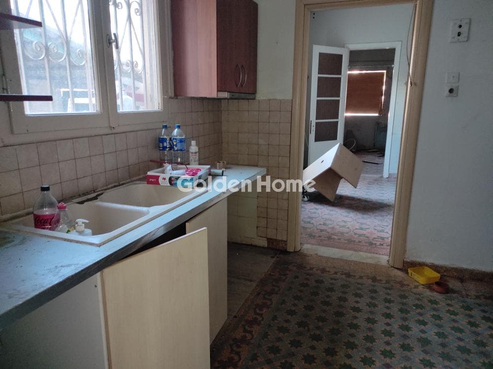 Apartment in Aspra Chomata, Nikaia — Photo 5 of 12