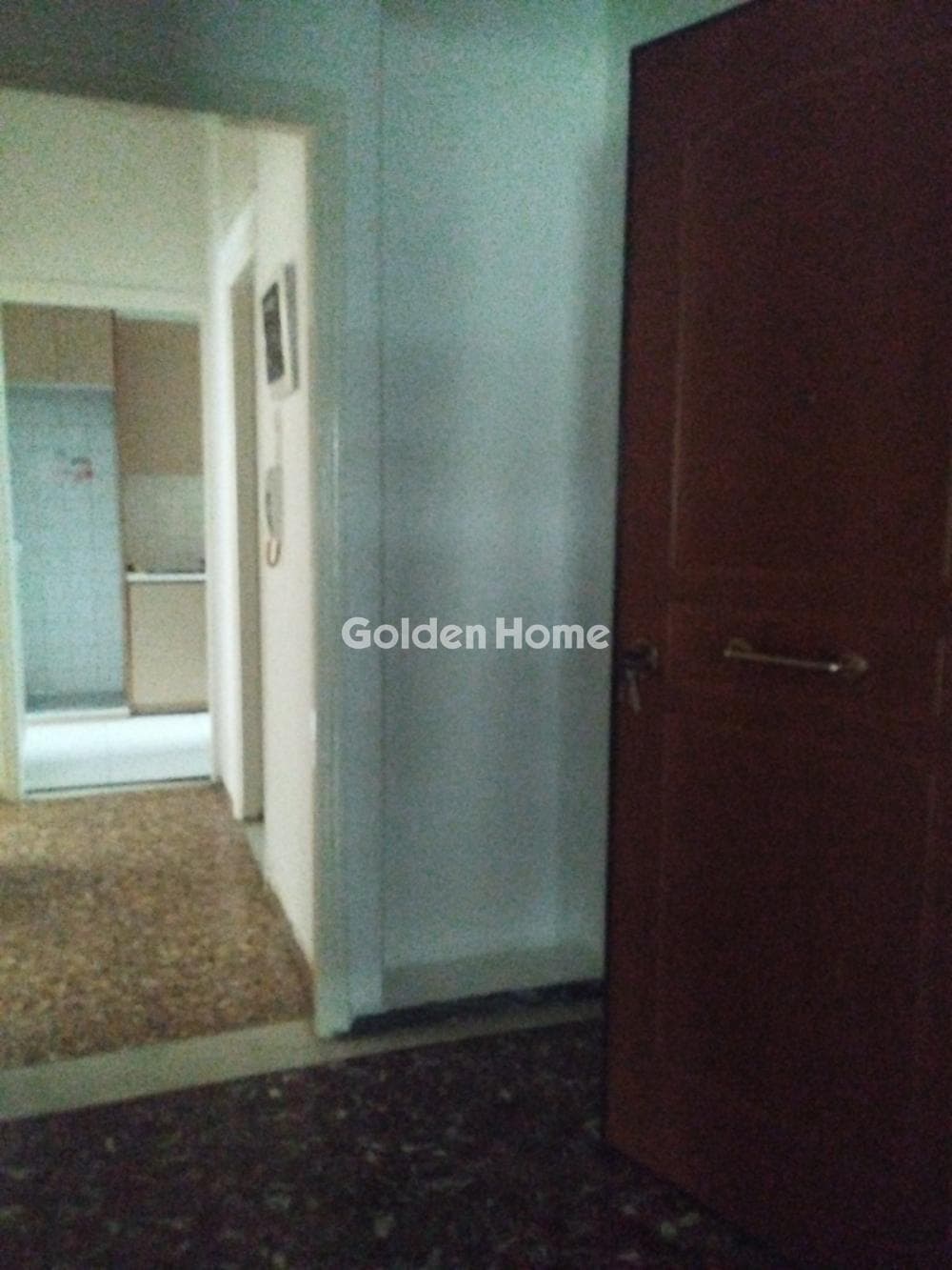 Apartment in Evgenia, Keratsini — Photo 9 of 11
