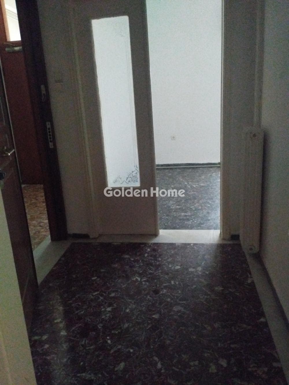 Apartment in Evgenia, Keratsini — Photo 10 of 11