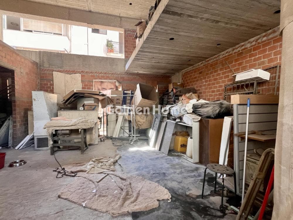 Retail Store in Anthoupoli, Peristeri — Photo 1 of 7