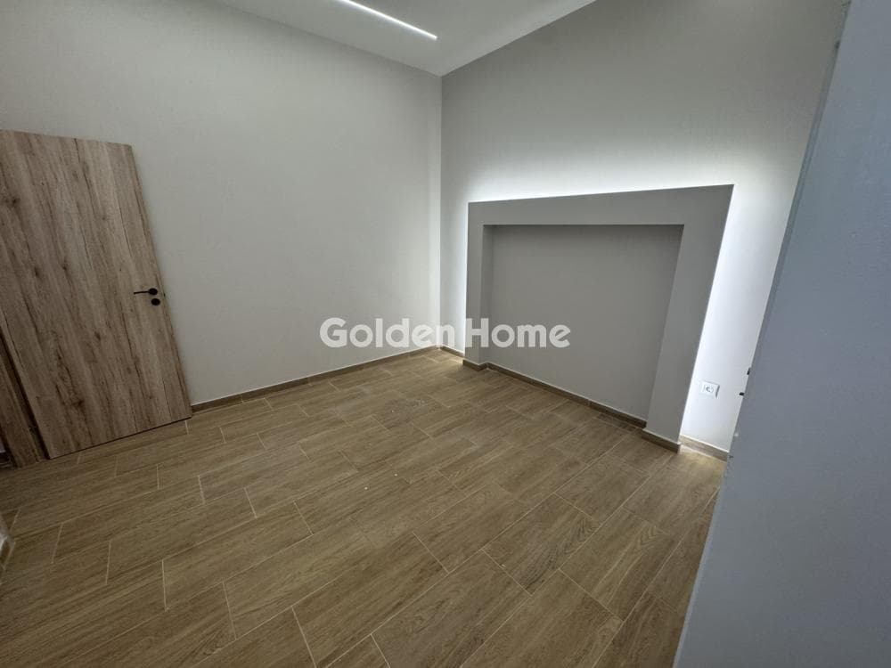 Apartment in Amfiali, Keratsini — Photo 13 of 18