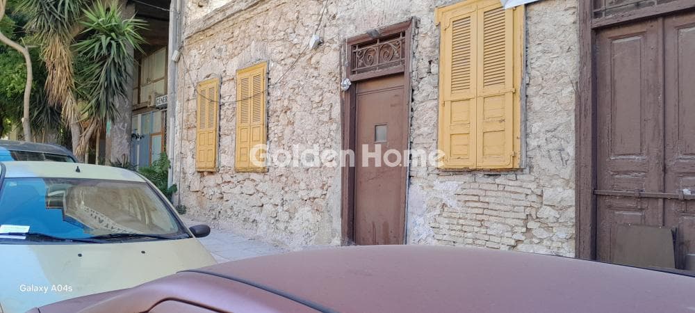 Building Plot in Diilistiria, Piraeus — Photo 1 of 2