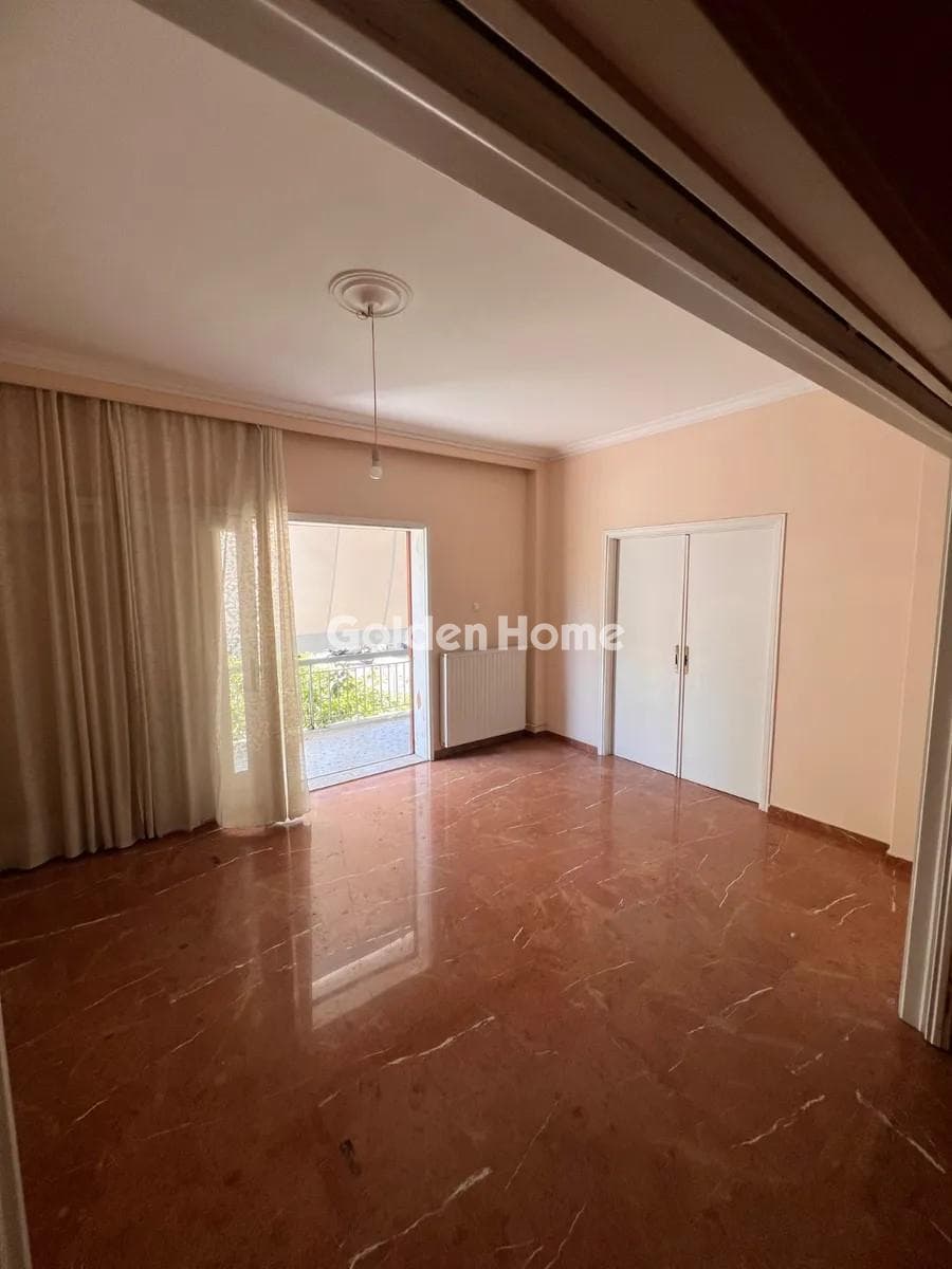 Apartment in Asirmatos, Agios Dimitrios — Photo 2 of 19