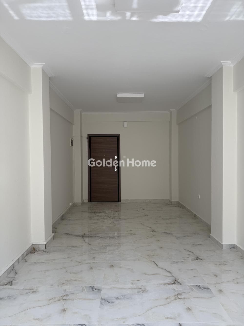Office in Monastiraki, Historic Center — Photo 2 of 3