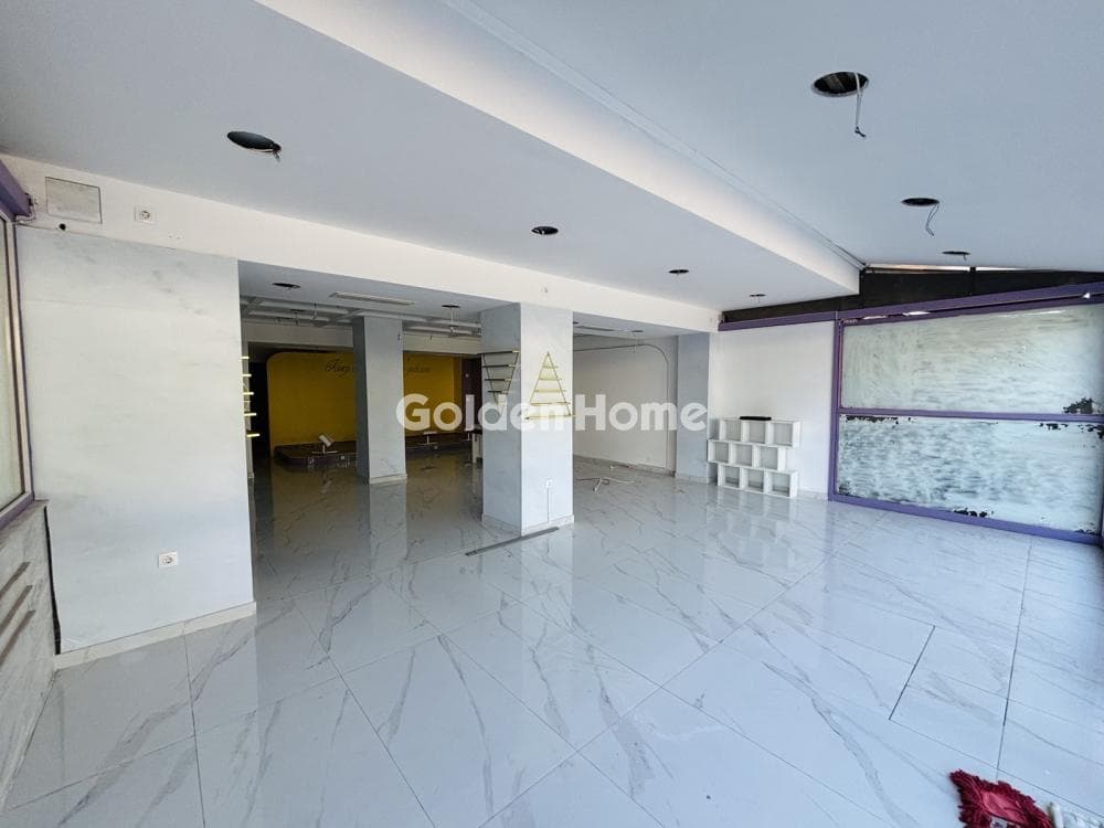 Retail Store in Eleftherias square, Koridallos — Photo 4 of 13