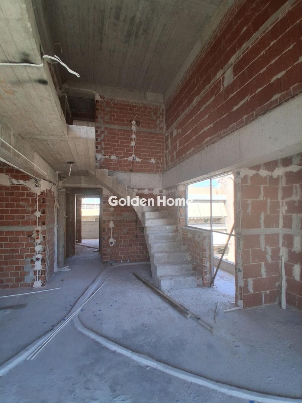 Apartment in Trocadero, Palaio Faliro — Photo 1 of 5