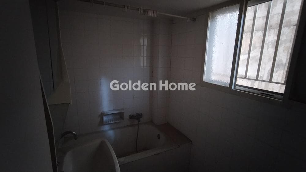 Apartment in Osios Loukas, Patisia — Photo 9 of 10