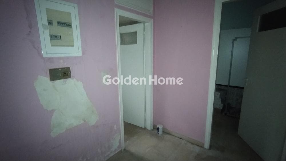 Apartment in Osios Loukas, Patisia — Photo 5 of 10