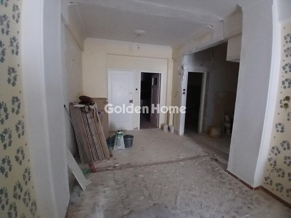 Apartment in Ano Kipseli, Kipseli — Photo 1 of 16